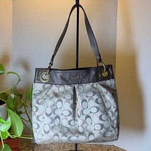 Coach Ashley Tri Metallic F20265 Khaki Signature Jacquard/Leather Shoulder Bag